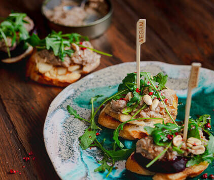 Veganuary Bruschetta with A'la Tuna