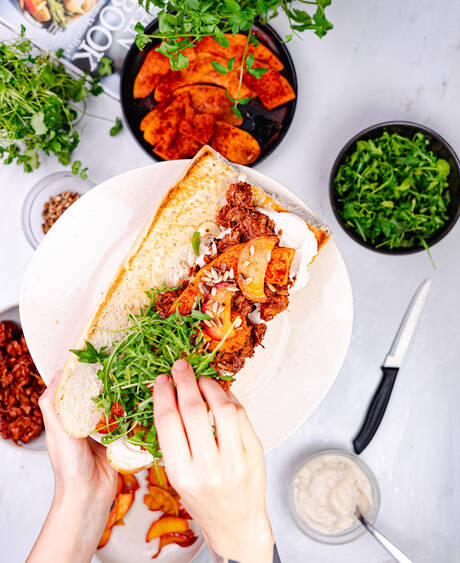 Baguette with BBQ Jackfruit!