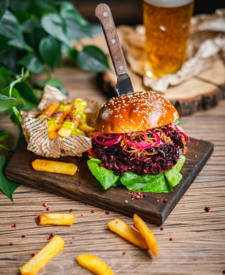 Pulled BBQ Jackfruit burger