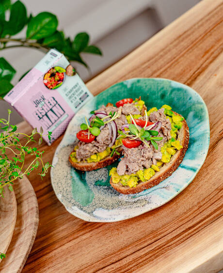 A'la Tuna breakfast toast